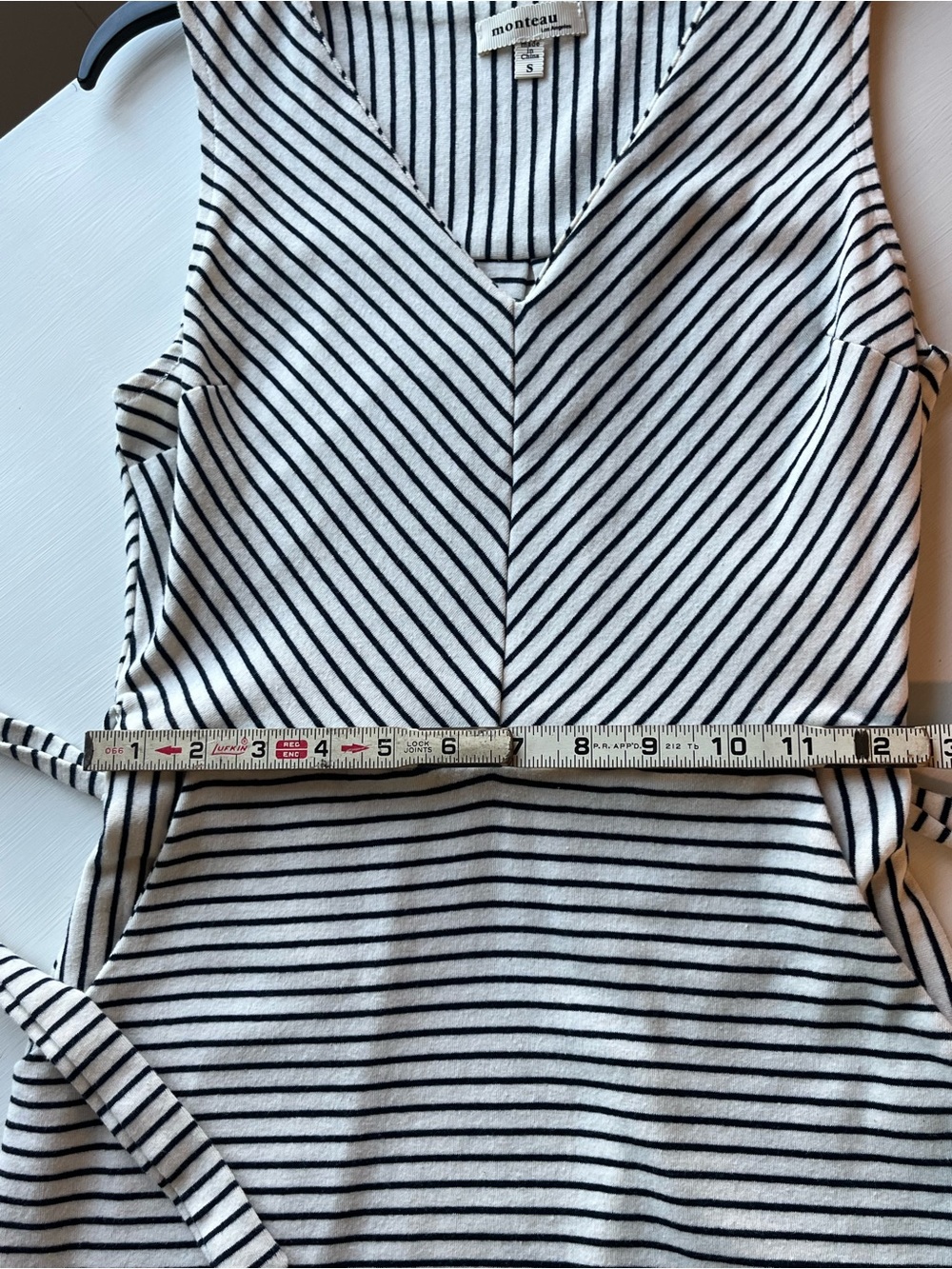 Monteau Sleeveless V-Neck Striped Belted Dress - White/Black Size Small - Picture 10 of 11